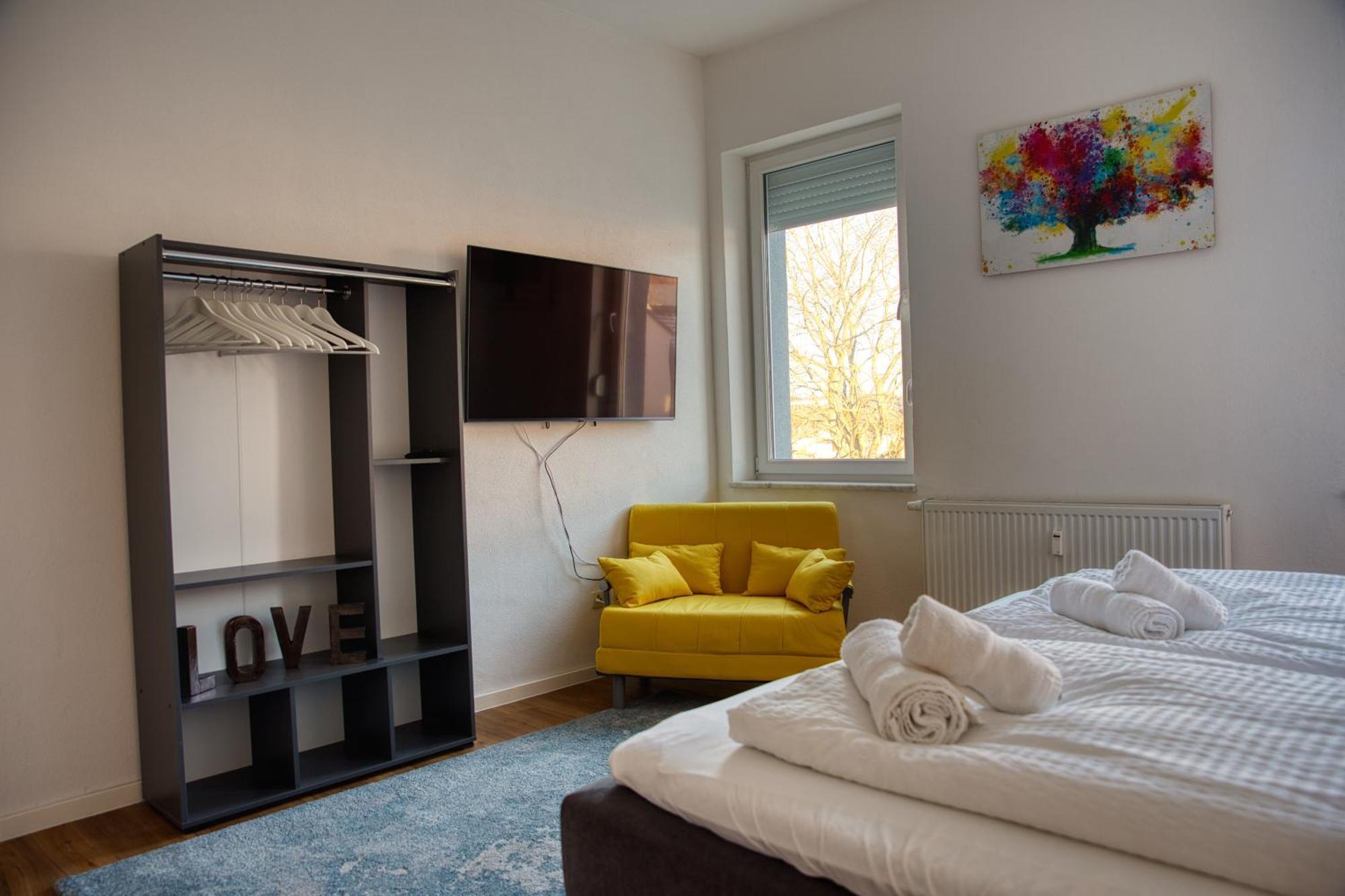 Wen Bhf Neu & Zentral In Weiden Fuer Bis Zu 6 Personen Apartment Weiden in der Oberpfalz Exterior foto
