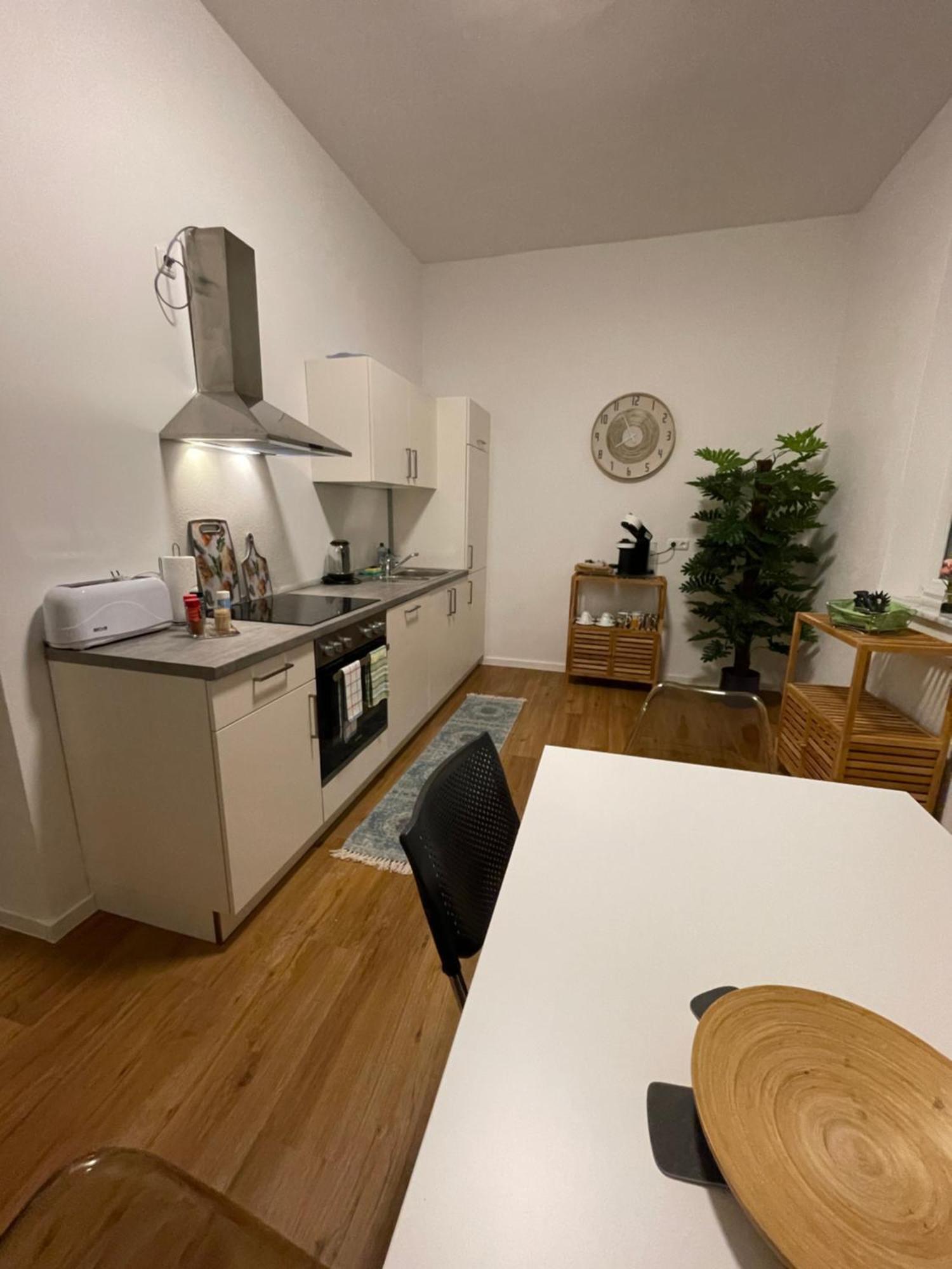 Wen Bhf Neu & Zentral In Weiden Fuer Bis Zu 6 Personen Apartment Weiden in der Oberpfalz Exterior foto